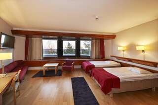 Отель Scandic Laajavuori Йювяскюля Улучшенный двухместный номер с 2 отдельными кроватями-4